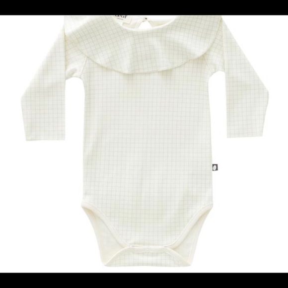 Oeuf Other - Oeuf checkered long sleeve ruffle onesie